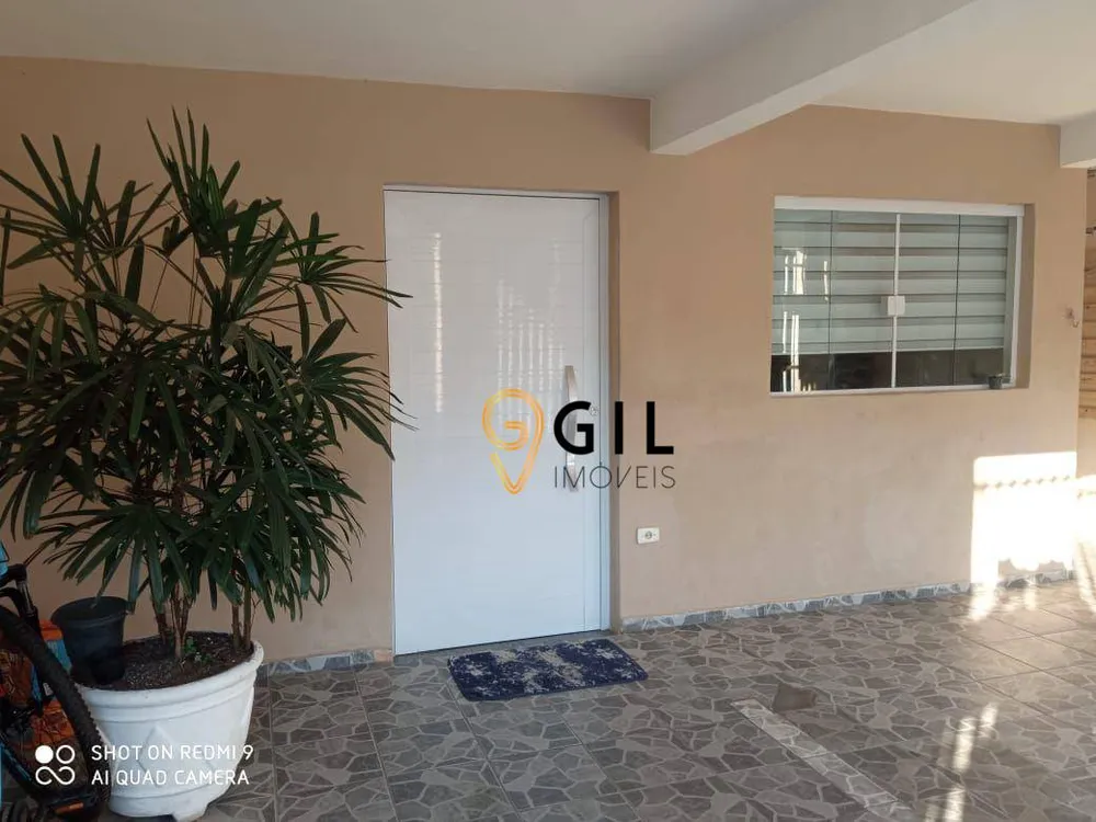 Sobrado, 3 quartos, 244 m² - Foto 1
