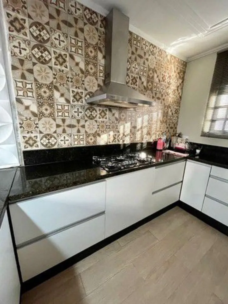 Casa, 2 quartos, 175 m² - Foto 2