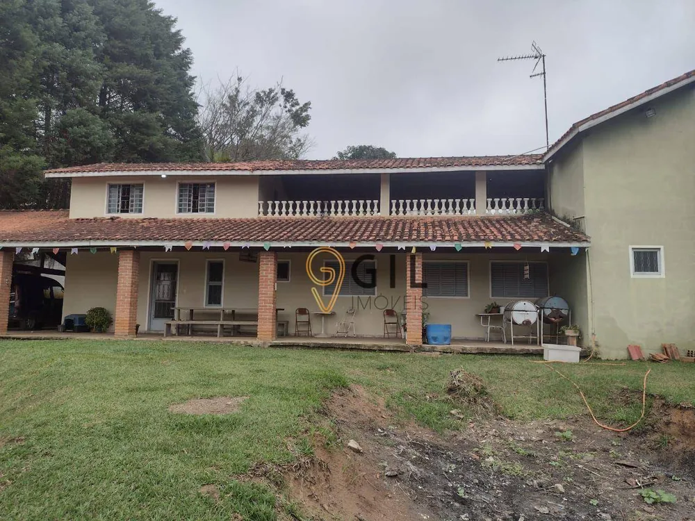 Chácara, 3 quartos, 1950 m² - Foto 1