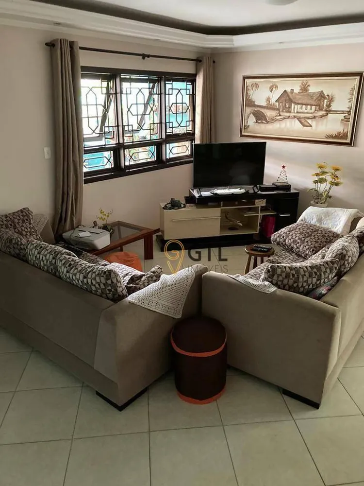 Casa, 5 quartos, 216 m² - Foto 1