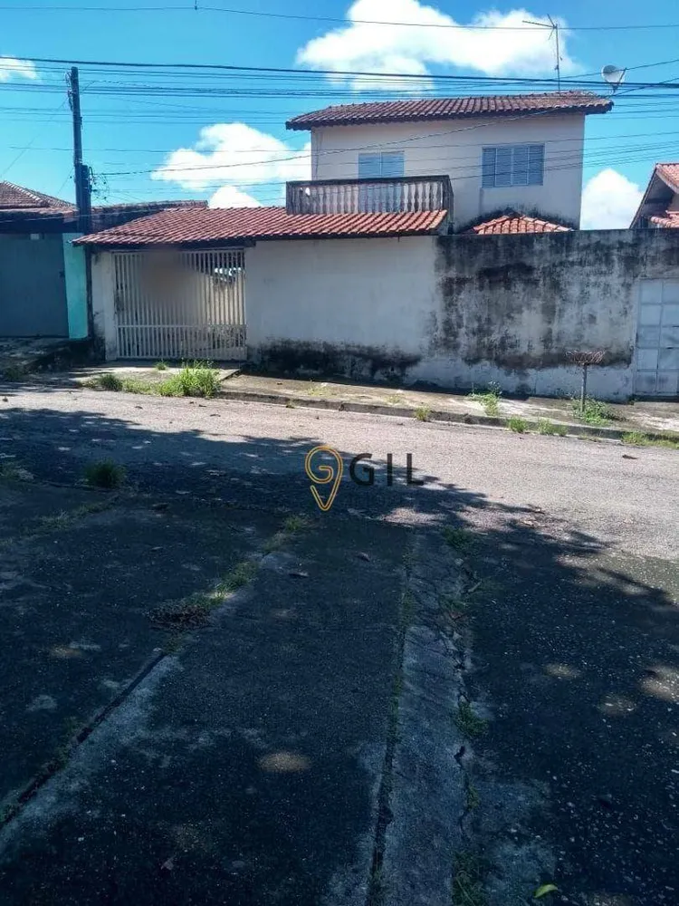 Sobrado, 6 quartos, 184 m² - Foto 1