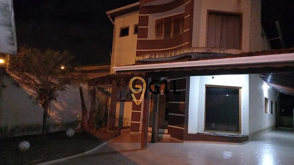 Sobrado, 6 quartos, 351 m² - Foto 2
