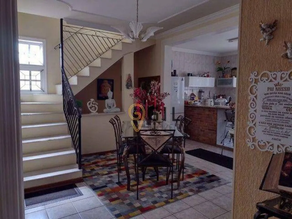 Sobrado, 4 quartos, 136 m² - Foto 2