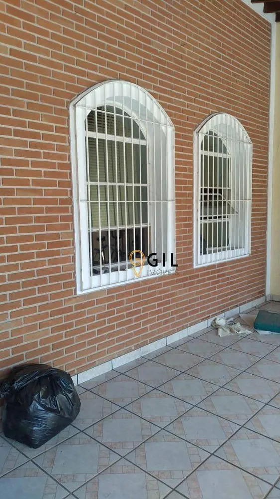 Casa, 4 quartos, 203 m² - Foto 2