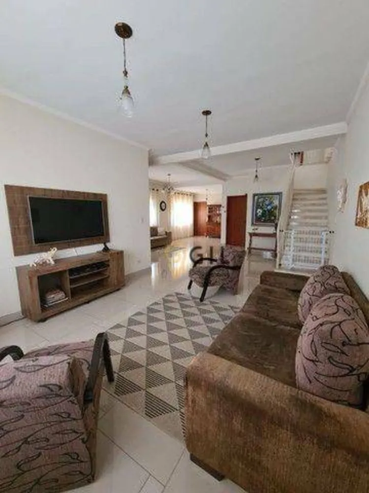 Sobrado, 4 quartos, 223 m² - Foto 2