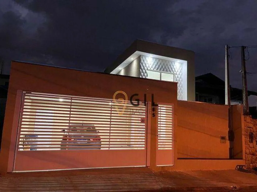 Casa, 3 quartos, 141 m² - Foto 1