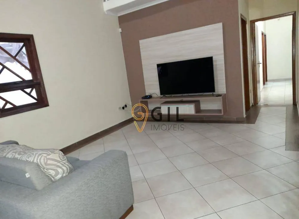 Sobrado, 3 quartos, 257 m² - Foto 1