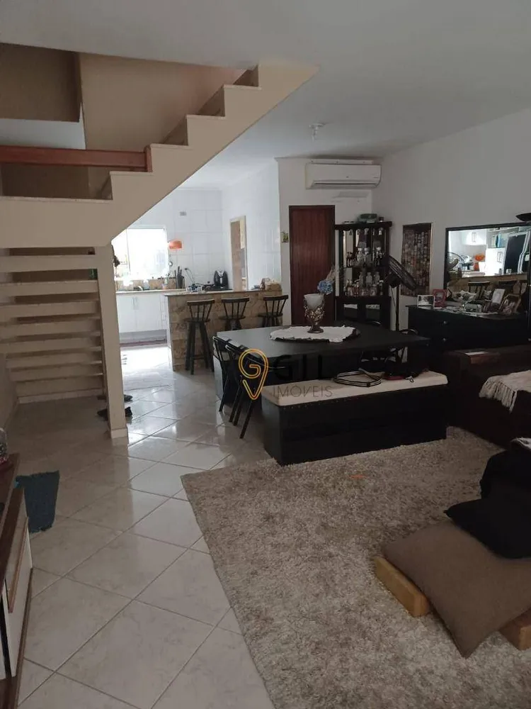 Sobrado, 3 quartos, 156 m² - Foto 3