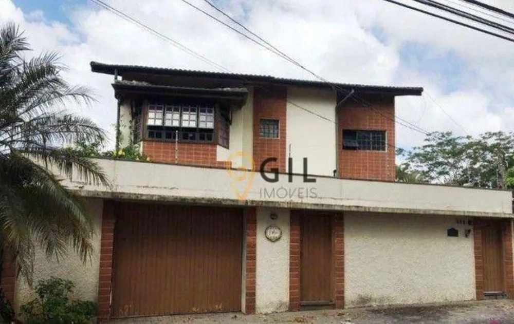 Sobrado, 3 quartos, 192 m² - Foto 1