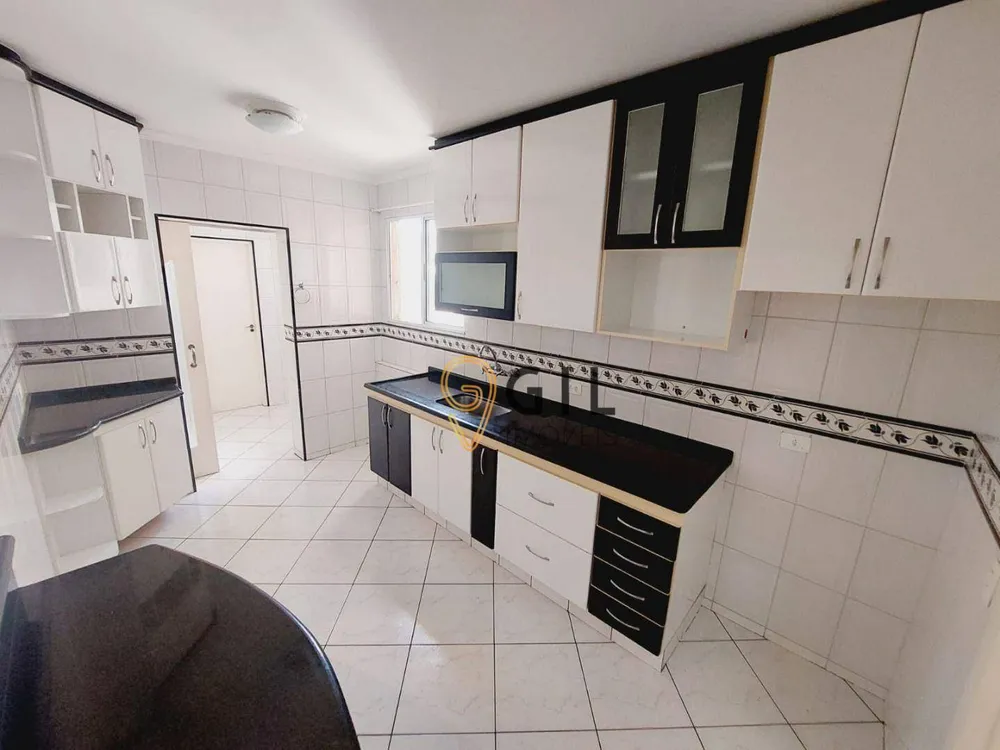 Apartamento, 3 quartos, 110 m² - Foto 1