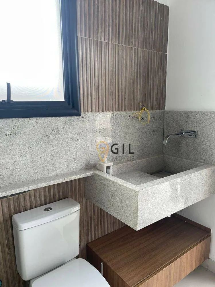 Sobrado, 4 quartos, 205 m² - Foto 2