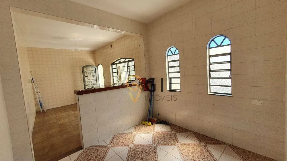 Sobrado, 3 quartos, 180 m² - Foto 3