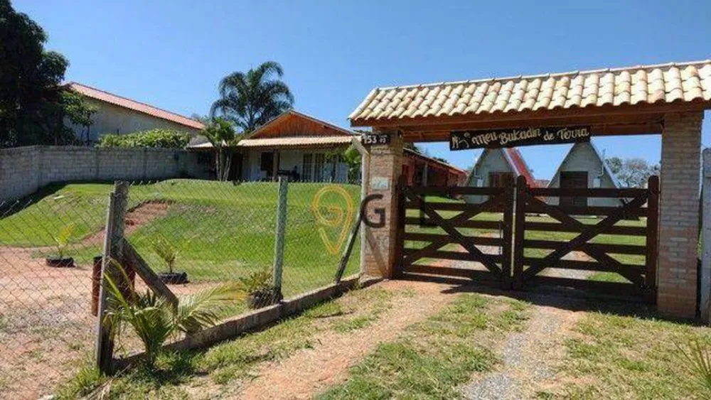 Chácara, 3 quartos, 1100 m² - Foto 1