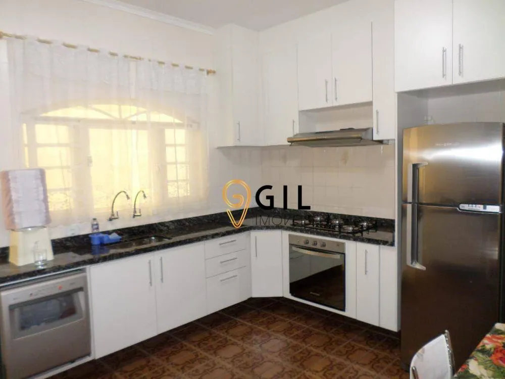 Sobrado, 3 quartos, 208 m² - Foto 2