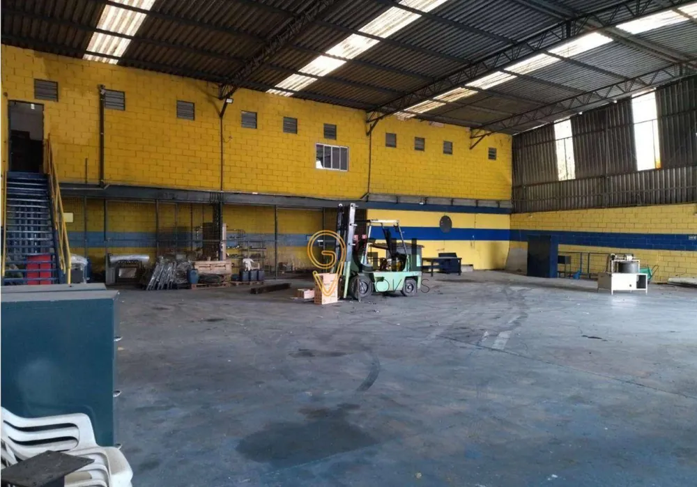 Depósito-Galpão, 1075 m² - Foto 1