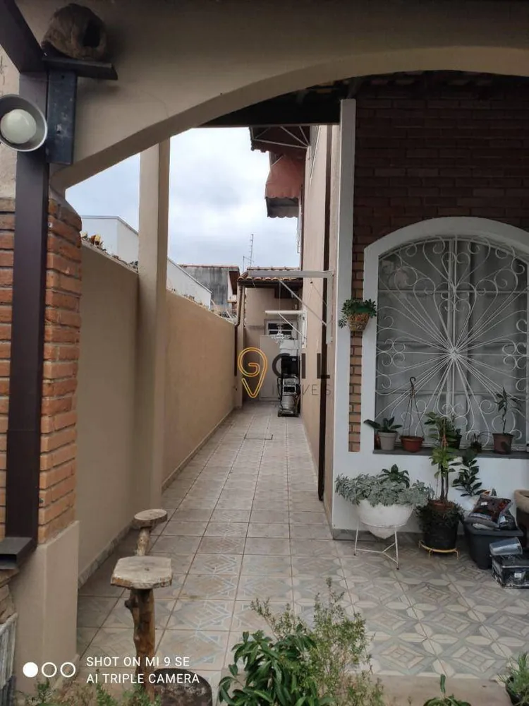 Sobrado, 3 quartos, 183 m² - Foto 1