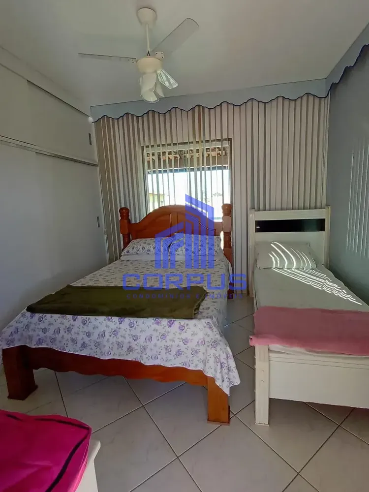 Casa, 4 quartos, 340 m² - Foto 33