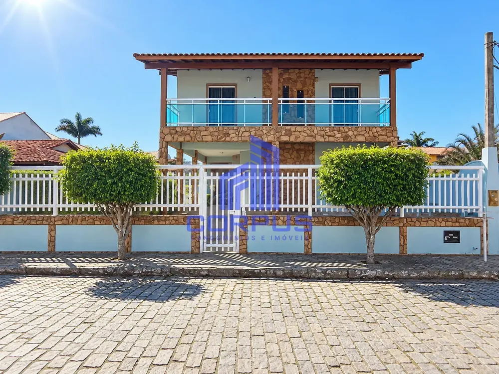 Casa, 4 quartos, 340 m² - Foto 1