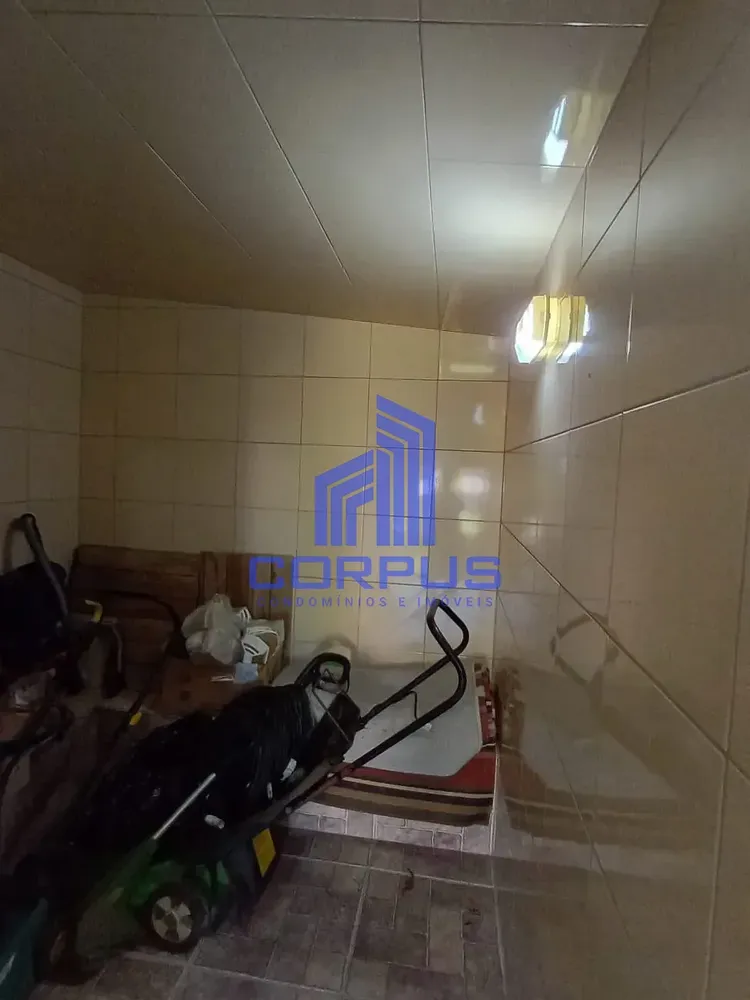 Casa, 4 quartos, 340 m² - Foto 35