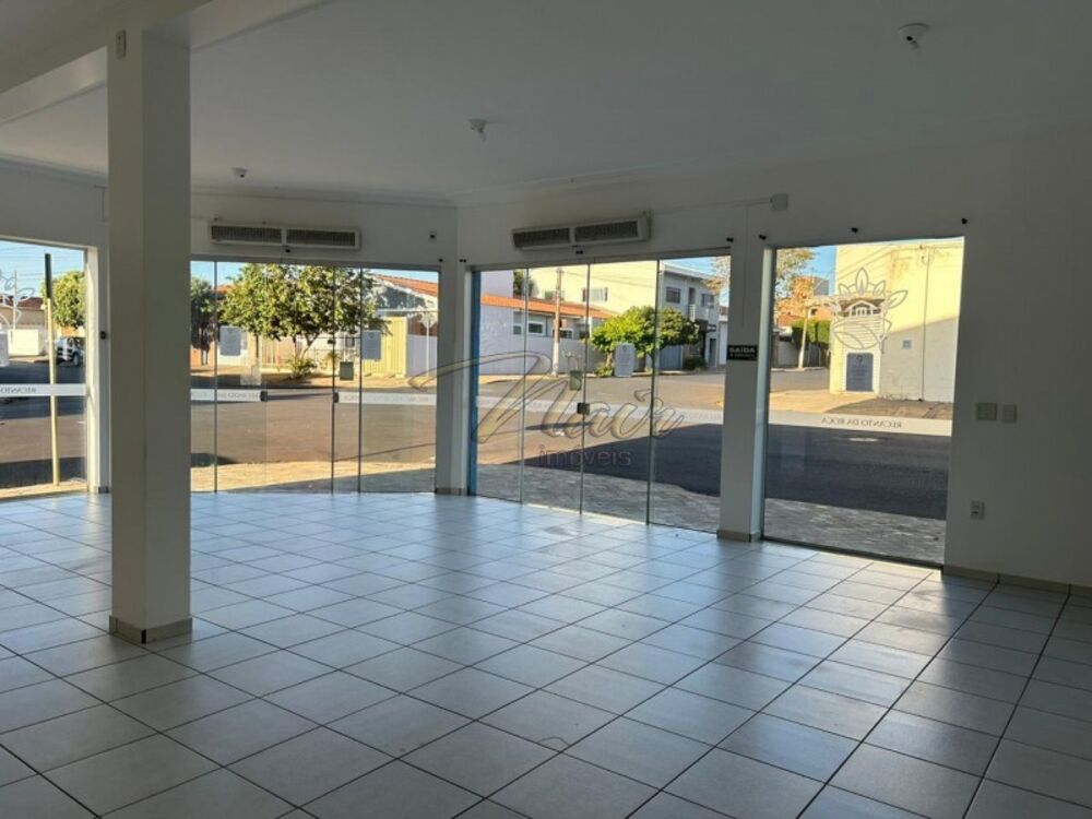 Prédio Inteiro, 150 m² - Foto 1