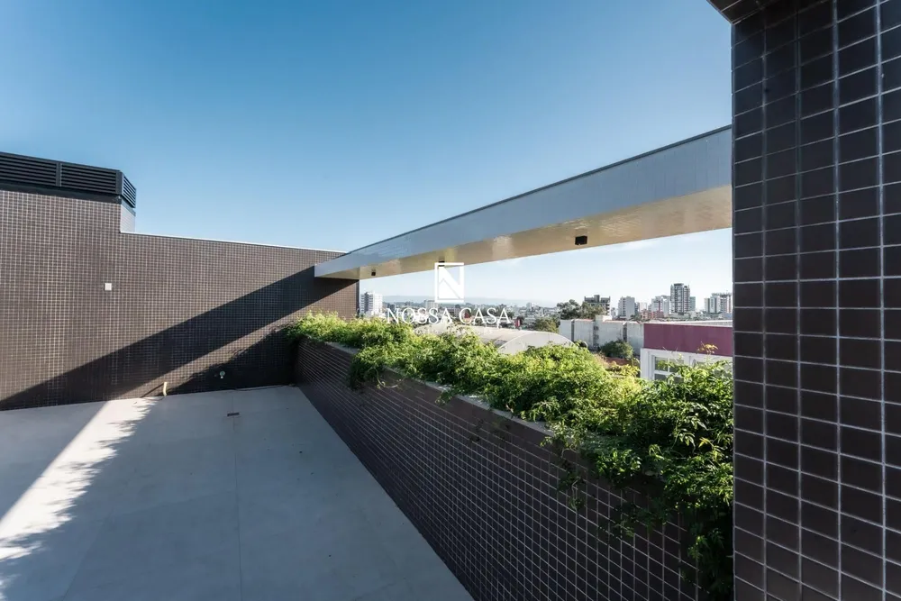 Cobertura, 3 quartos, 247 m² - Foto 2