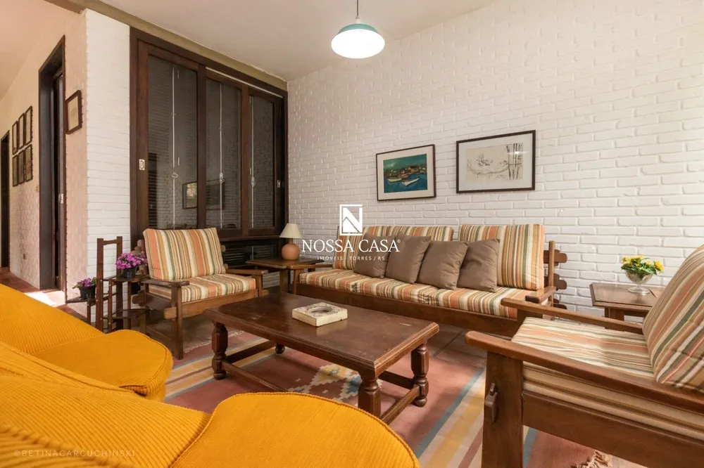Casa, 3 quartos, 220 m² - Foto 2