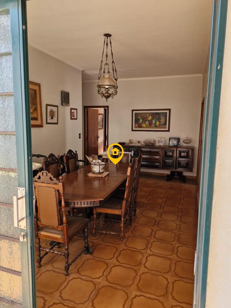 Casa, 3 quartos, 228 m² - Foto 4