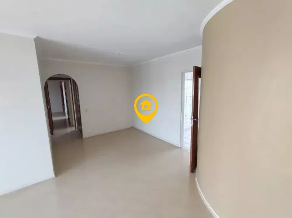 Apartamento para alugar com 3 quartos, 110m² - Foto 3