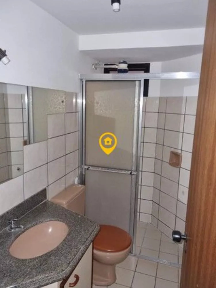 Apartamento para alugar com 3 quartos, 85m² - Foto 8