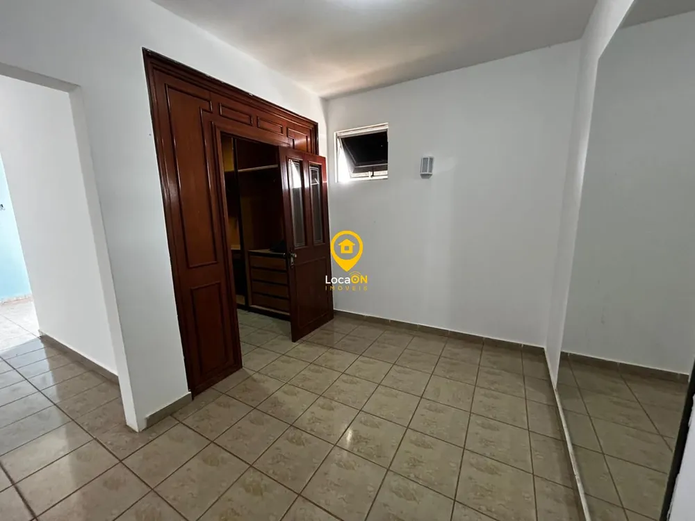 Sobrado, 4 quartos, 418 m² - Foto 10
