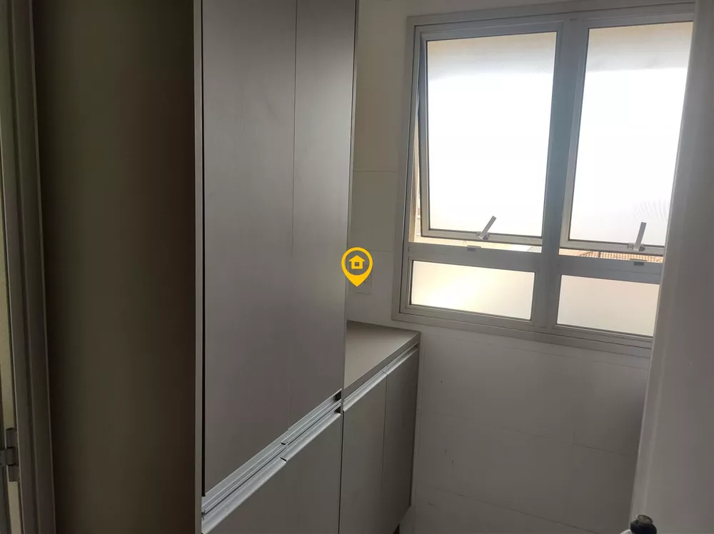 Apartamento para alugar com 2 quartos, 100m² - Foto 8