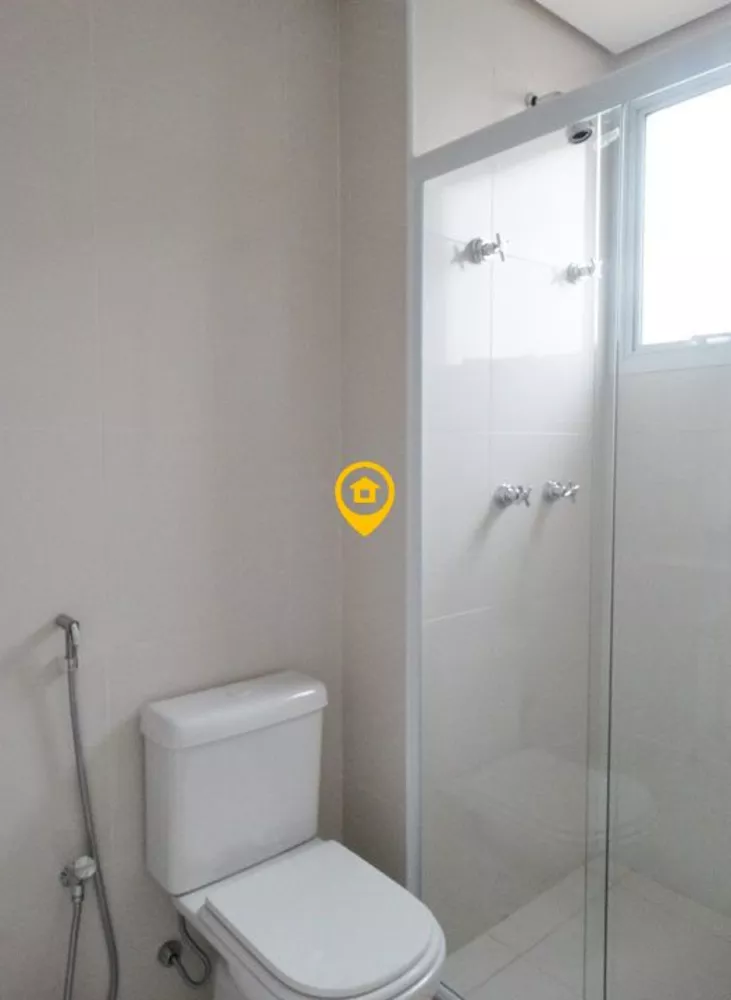 Apartamento para alugar com 3 quartos, 198m² - Foto 18