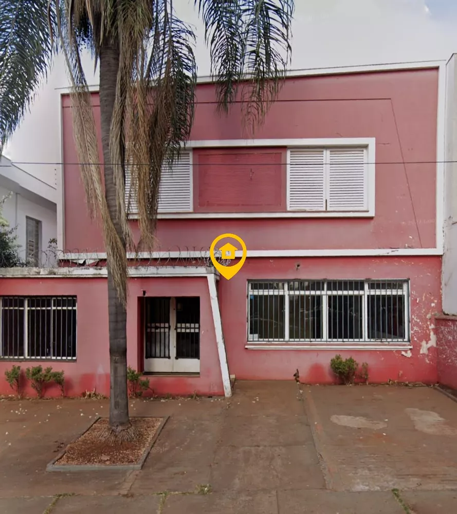 Loja-Salão para alugar com 3 quartos, 242m² - Foto 1