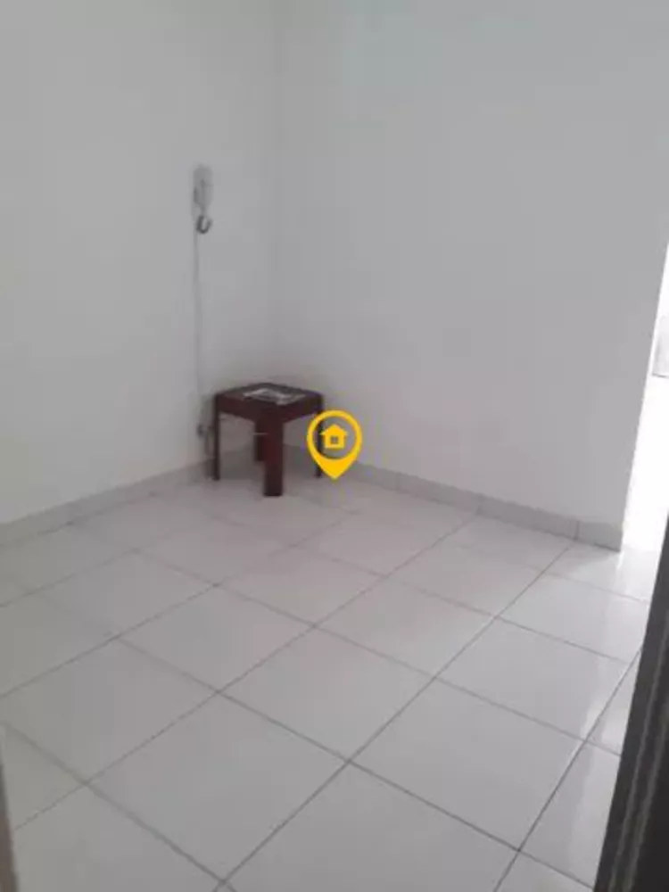 Apartamento para alugar com 1 quarto, 40m² - Foto 2