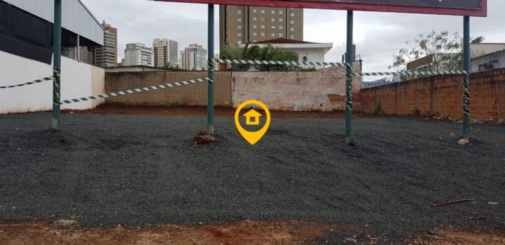 Loteamento e Condomínio para alugar, 330m² - Foto 1