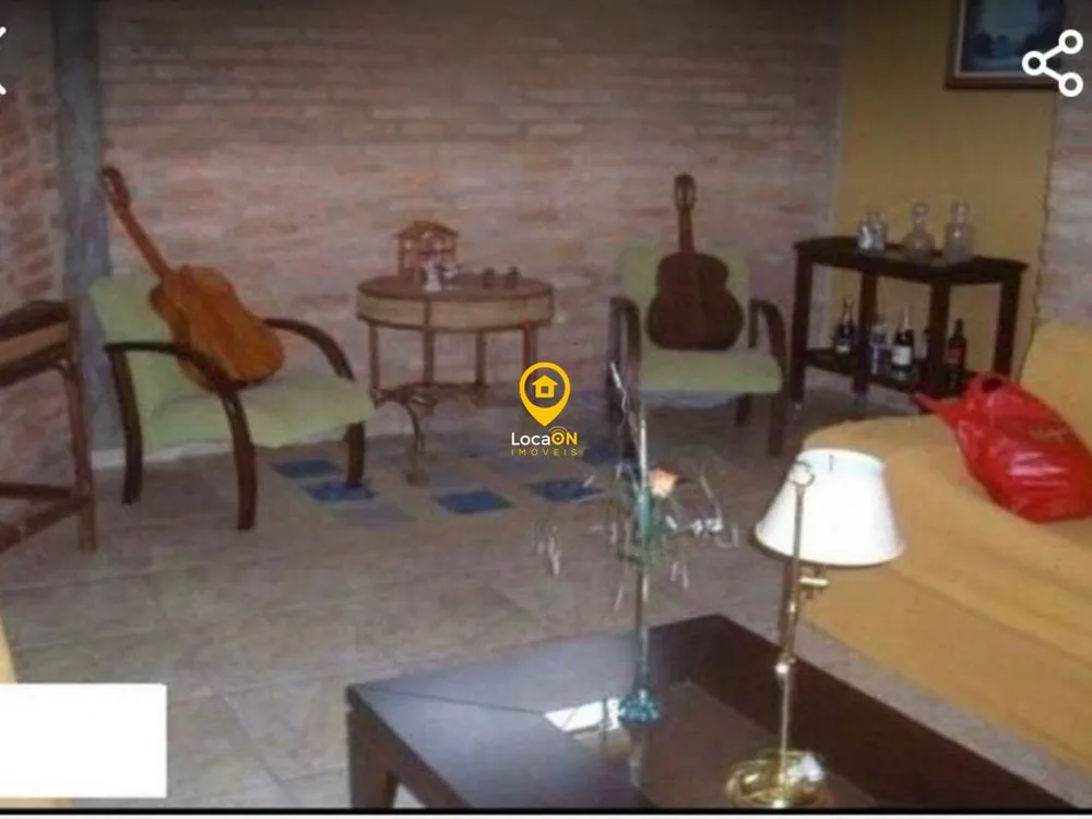 Casa, 4 quartos, 159 m² - Foto 2