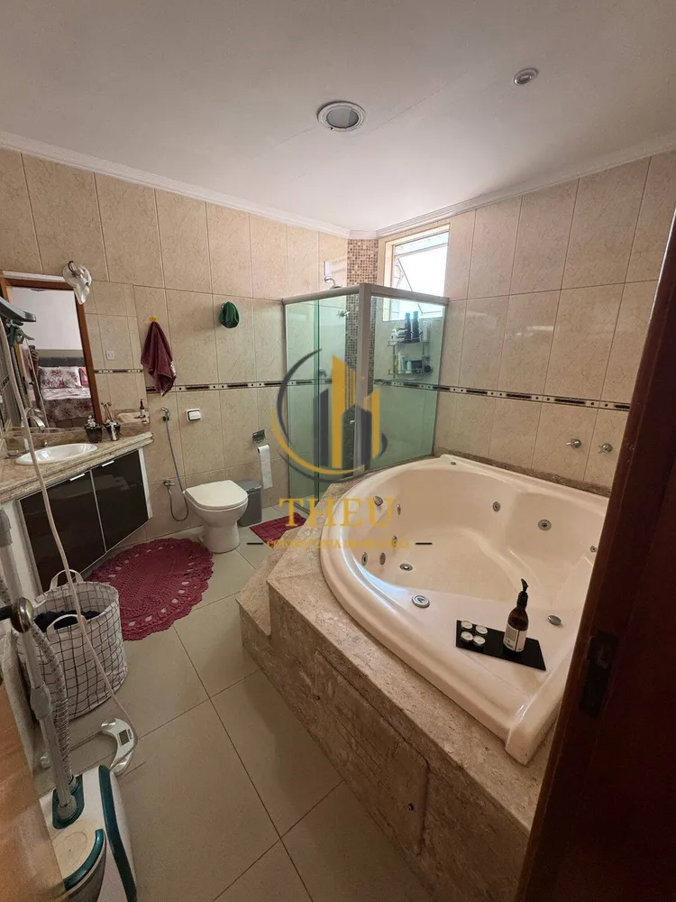 Cobertura, 4 quartos, 240 m² - Foto 2