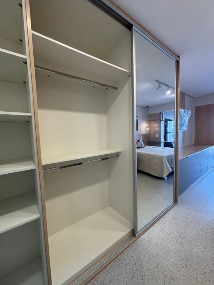 Apartamento, 1 quarto, 32 m² - Foto 2