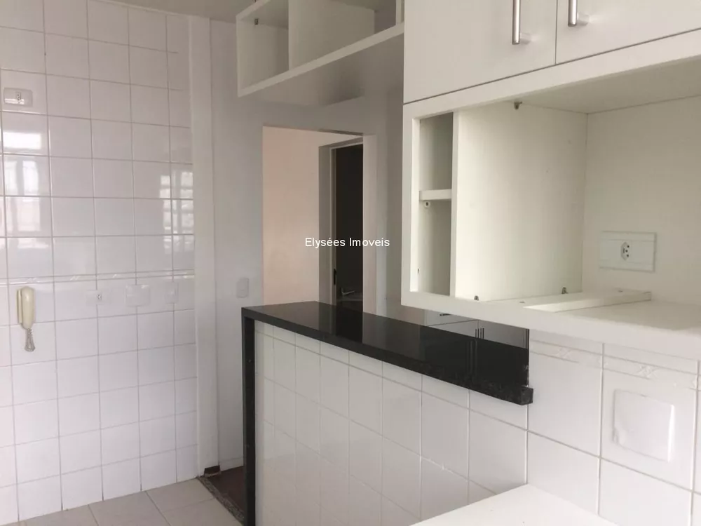 Apartamento à venda com 3 quartos, 130m² - Foto 15