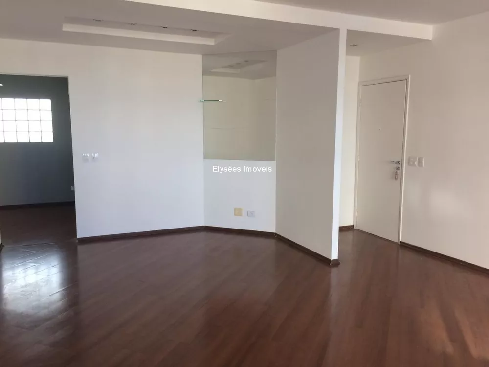 Apartamento à venda com 3 quartos, 130m² - Foto 5