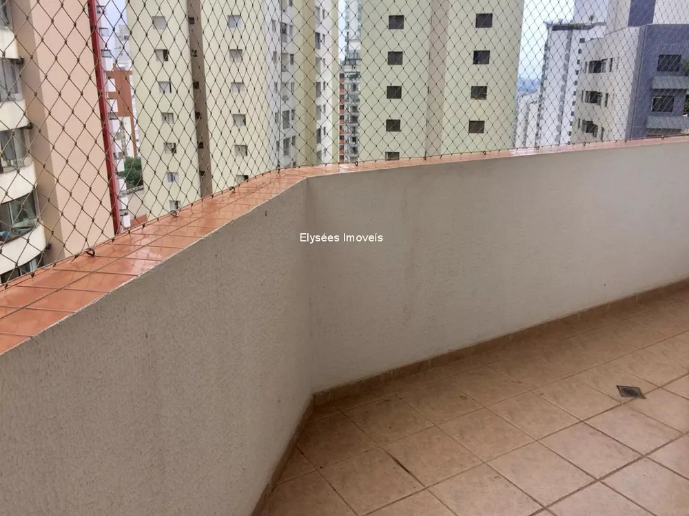 Apartamento à venda com 3 quartos, 130m² - Foto 30