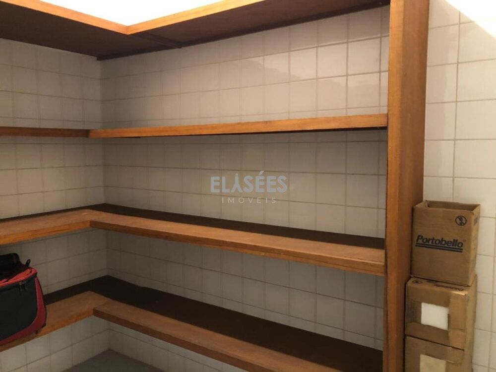 Apartamento à venda com 4 quartos, 220m² - Foto 31