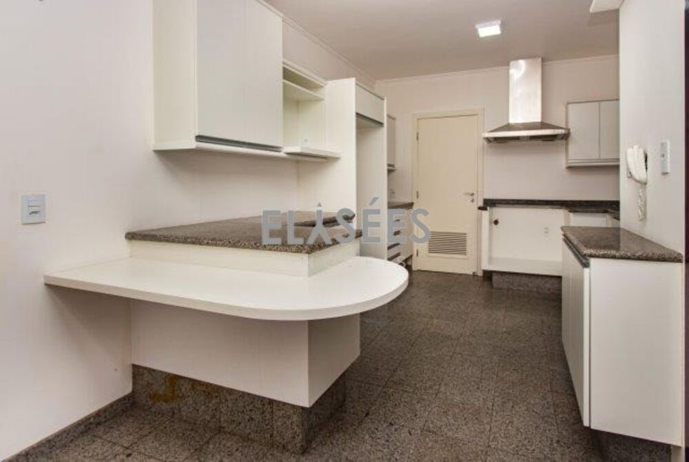 Apartamento à venda com 4 quartos, 220m² - Foto 13