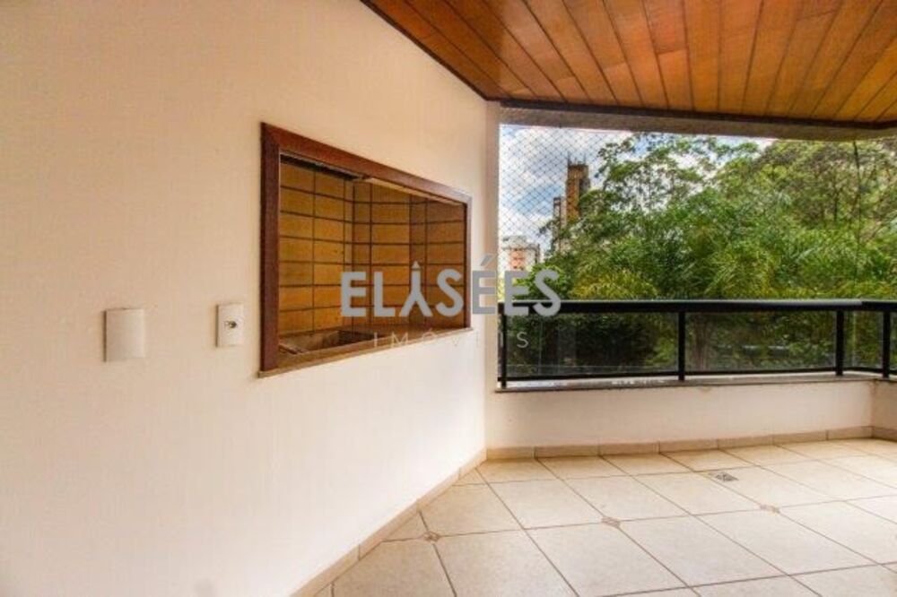 Apartamento à venda com 4 quartos, 220m² - Foto 27