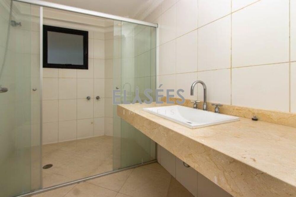 Apartamento à venda com 4 quartos, 220m² - Foto 20