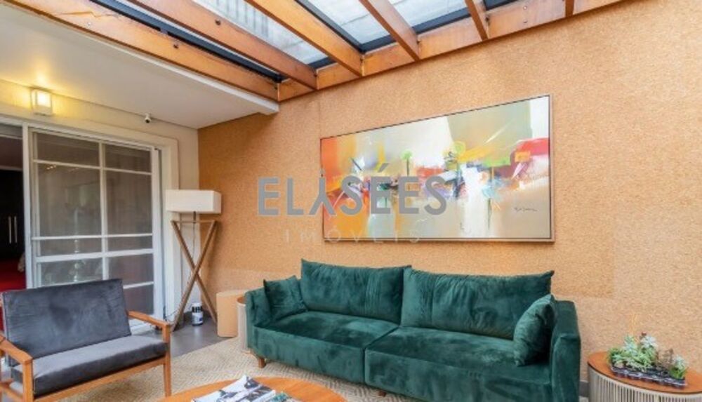 Casa à venda com 3 quartos, 383m² - Foto 1