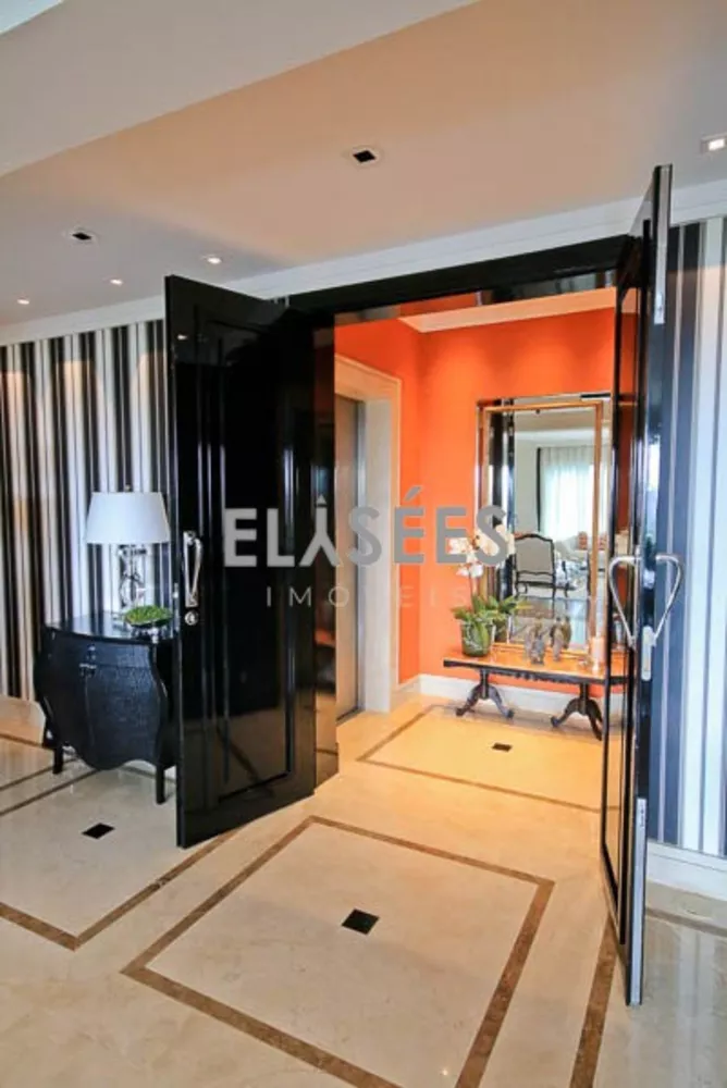 Apartamento à venda com 4 quartos, 628m² - Foto 4