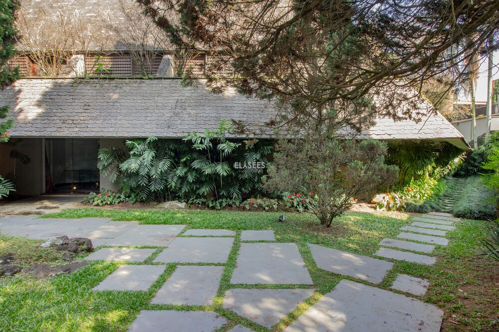 Casa, 4 quartos, 820 m² - Foto 1