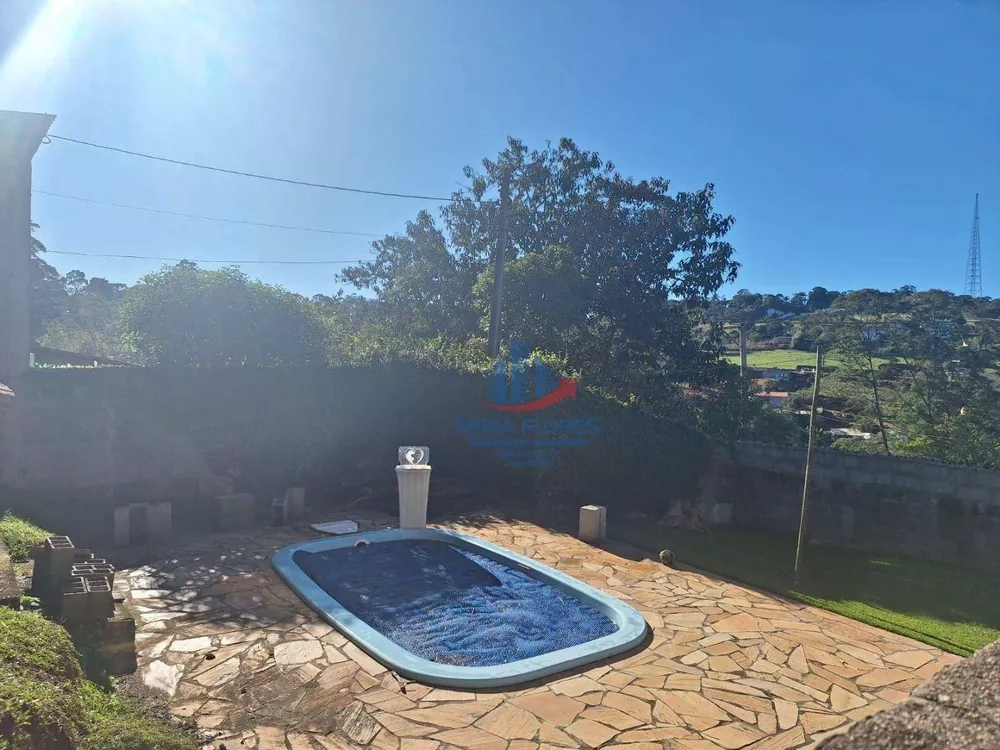 Chácara, 4 quartos, 1379 m² - Foto 1