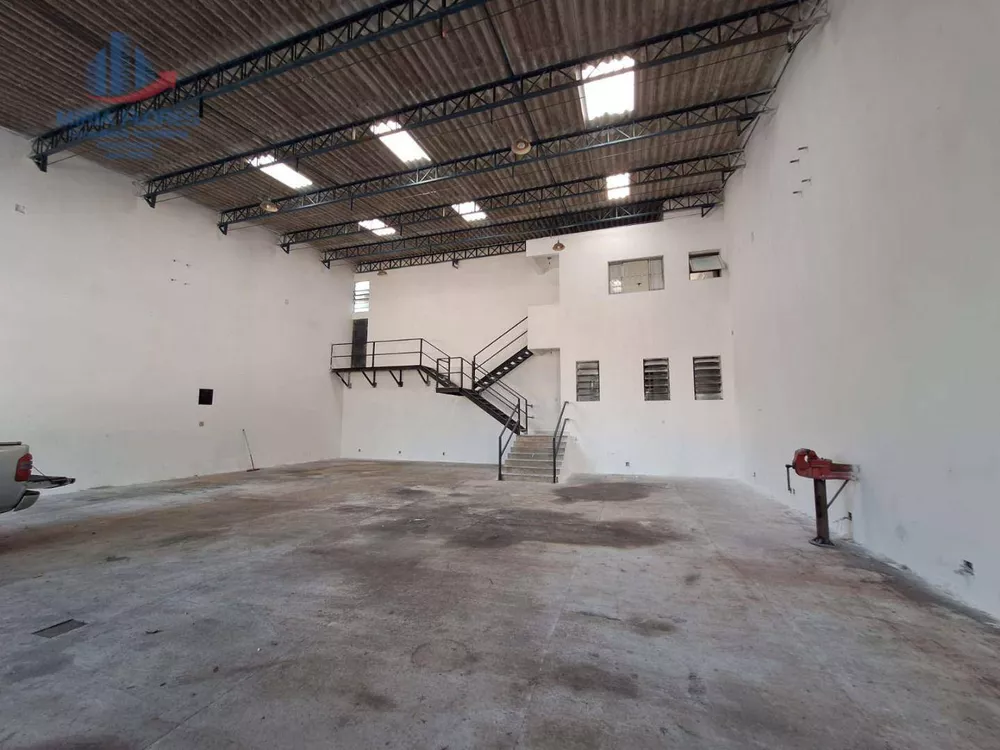 Depósito-Galpão, 240 m² - Foto 2